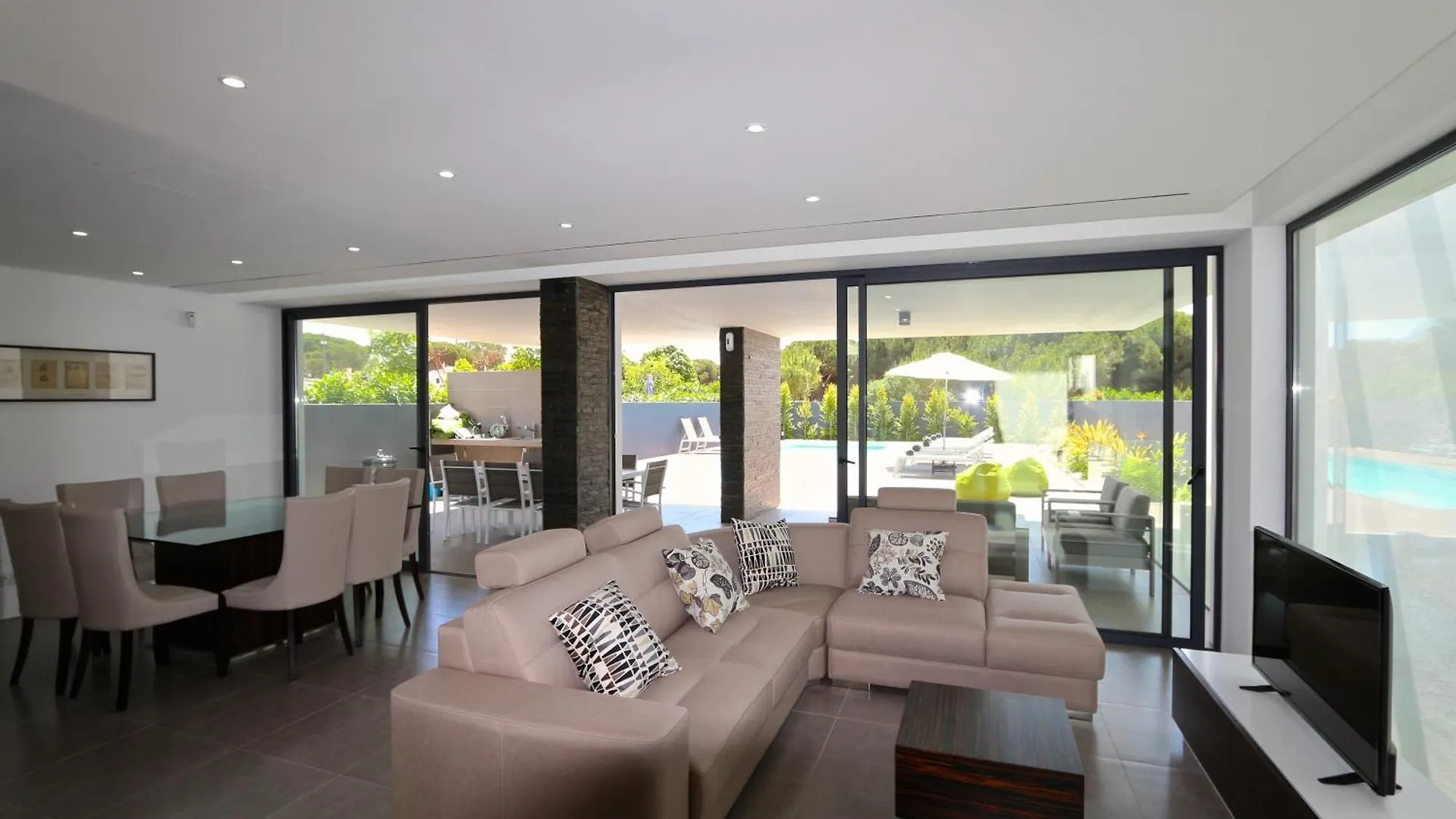 Villa Pinheiro Cd 84 - Cleverdetails Vilamoura